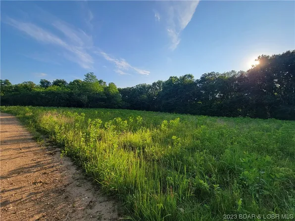000 Indian Creek Lane, Eldon, MO 65026