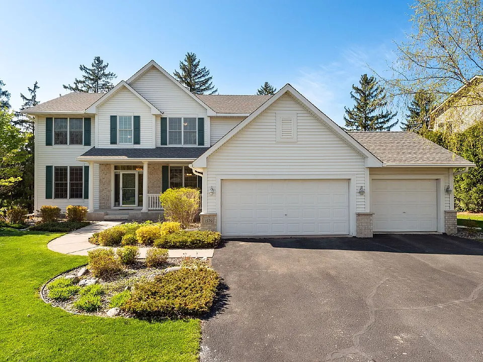 1579 Stoneridge Cir