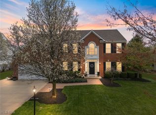 731 Hunt Club Way, Avon Lake, OH 44012