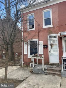81 West St, Trenton, NJ, 08611