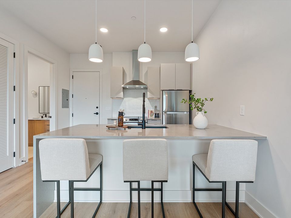 1st image of 1090 Haysboro Ave #309