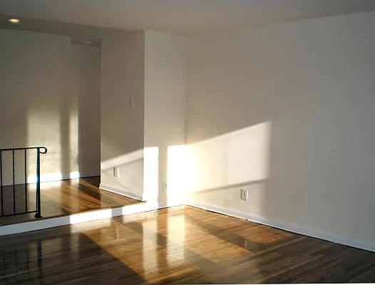 Rented by City Connections Realty | media 44