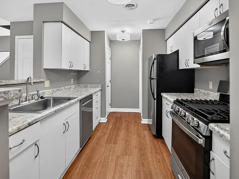 2991 Holborn Cir — Photo 23