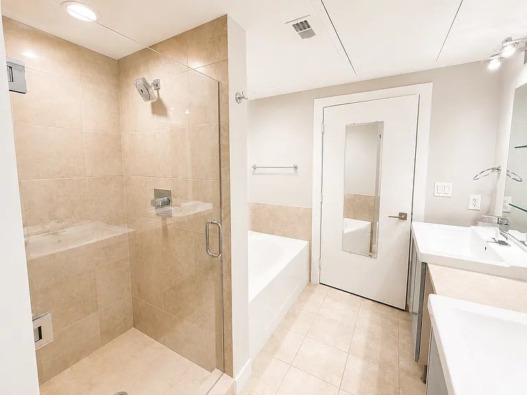 4040 N Hall St #204 — Photo 7