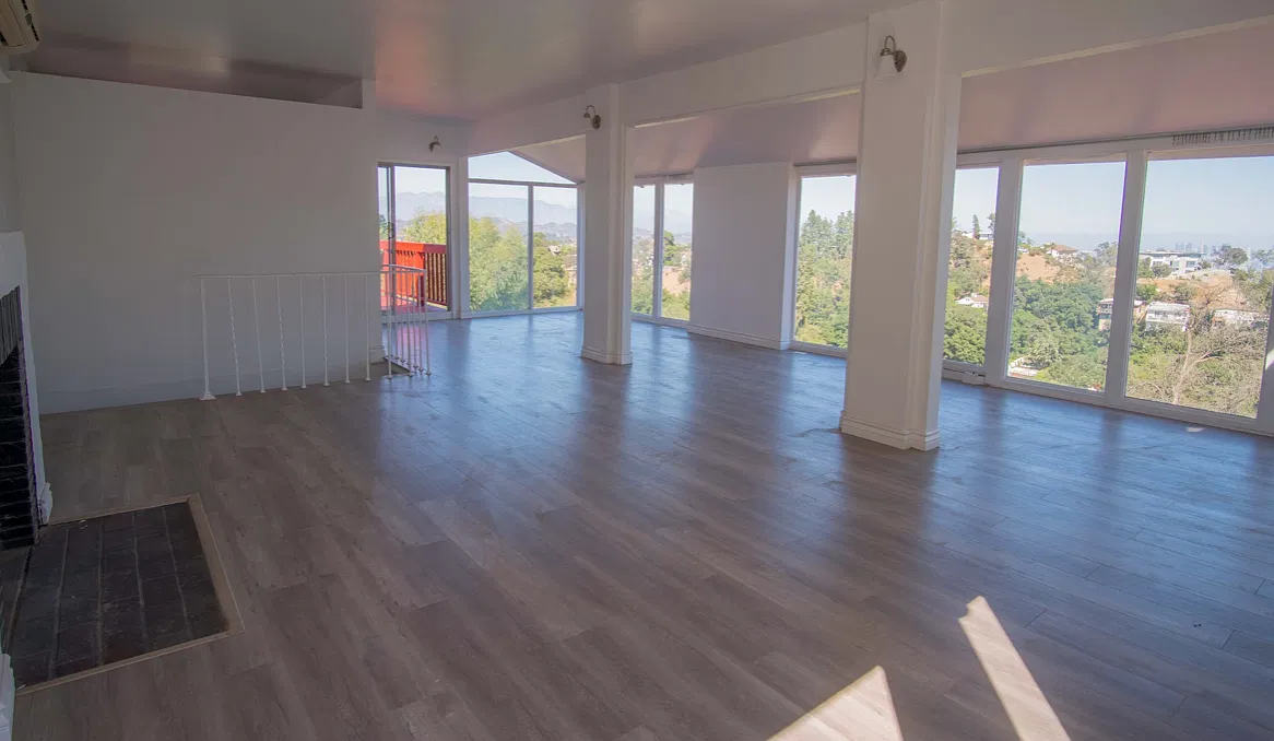 2 bed, 776 sqft, $4,750 — Photo 2