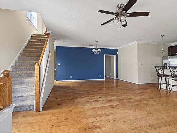 5th image of 8141 Highland St