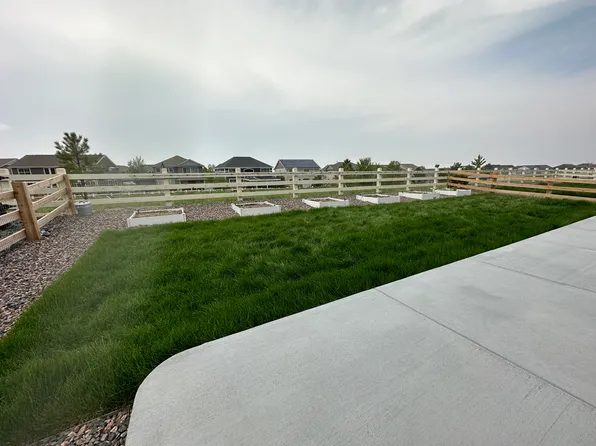 6831 S Uriah St, Aurora, CO 80016