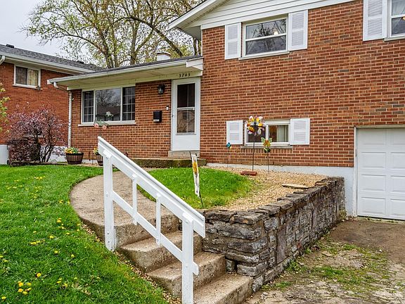 5th image of 3745 Brockton Dr