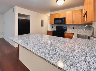 7484 Redwood Blvd #431, Temperance, MI 48182