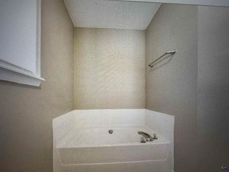 100 Wynfield Ln — Photo 11