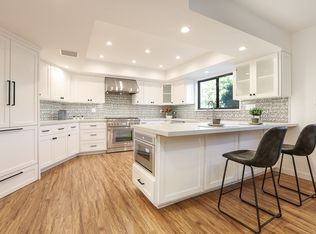 828 Dickson St, Marina Del Rey, CA 90292