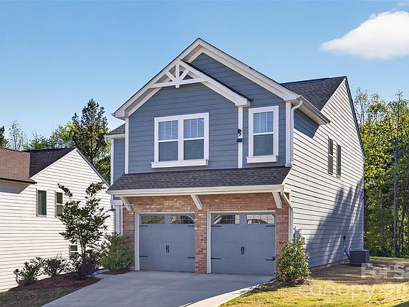 2nd image of 800 Scotch Meadows Loop #55