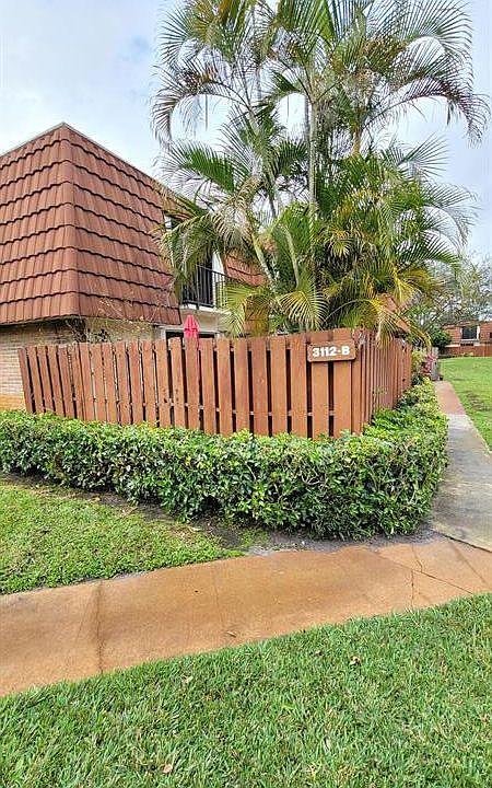 1st image of 3112 Spanish Wells Dr #14-B