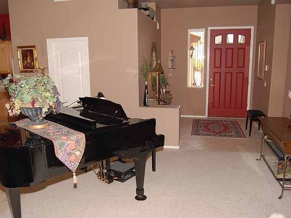 Tiled Entryway