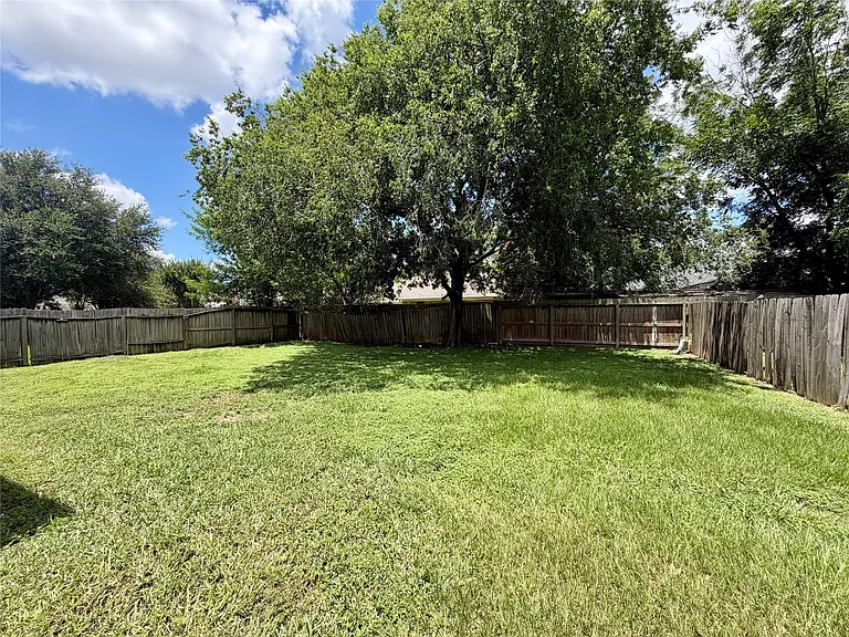 12230 Fetlock Dr — Photo 16
