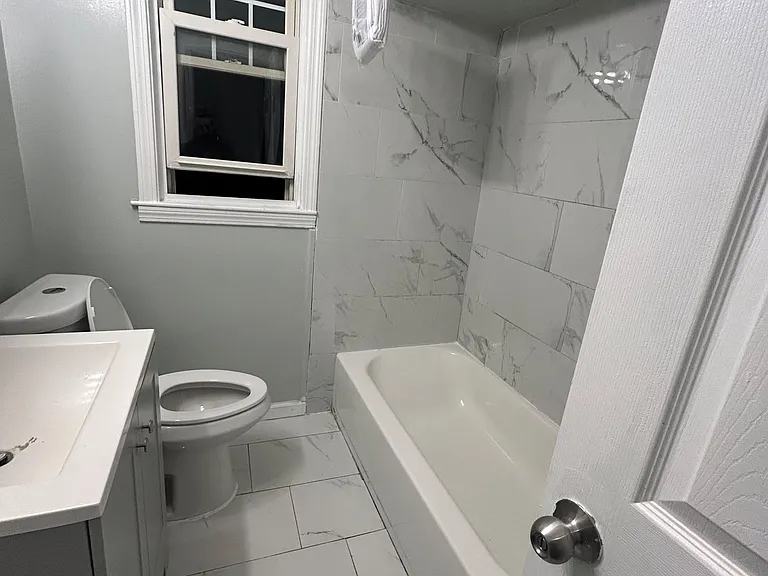 63-65 Lombard St #3 — Photo 5