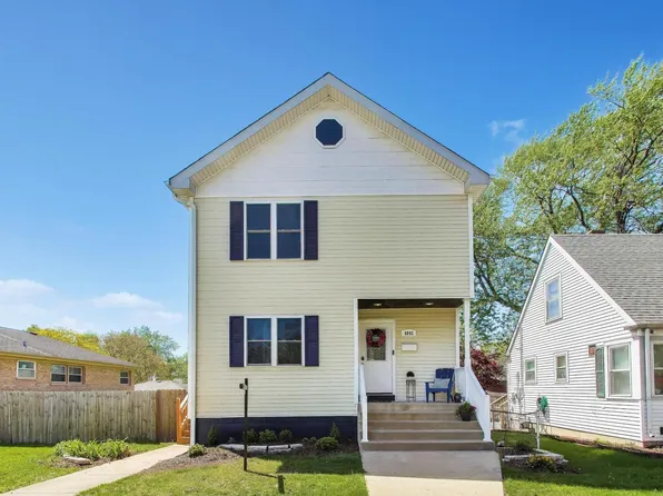 8842 S Talman Ave, Evergreen Park, IL 60805