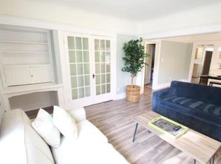 1033 E 2nd St, Long Beach, CA 90802