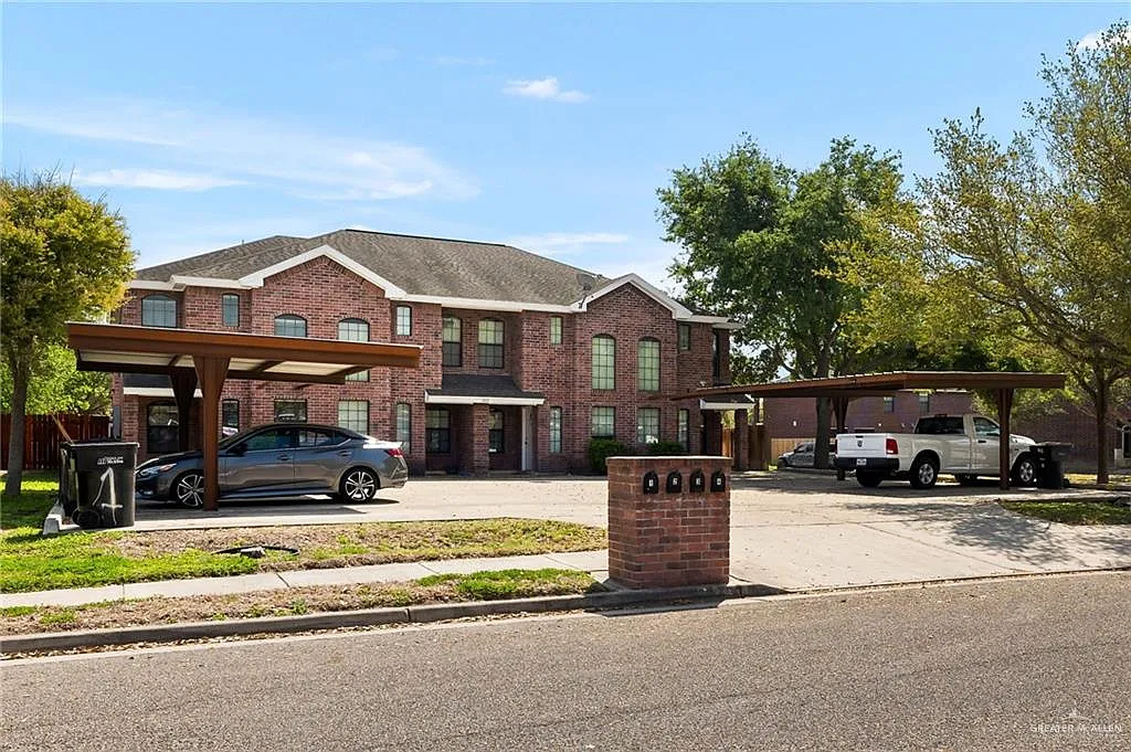 2 bed, 2.5 bath, 1225 sqft, $1,350 — Photo 3