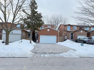 116 Tangmere Cres, Markham, ON L3R 6Y3