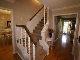 1st image of 718 Rosewood Dr
