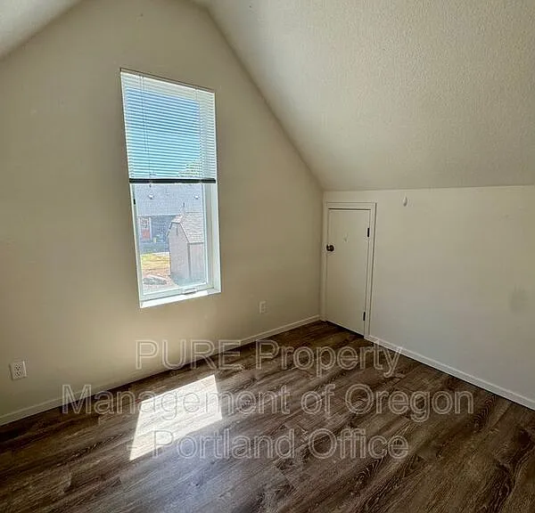 5026 N Harvard St #C — Photo 6
