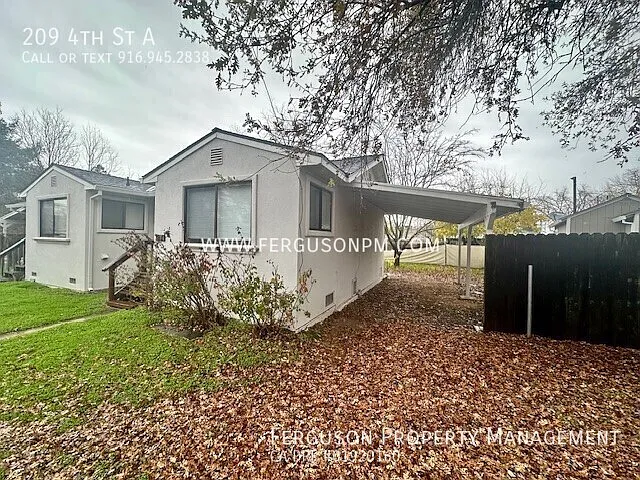209 4th St #A photo 1