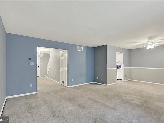 5th image of 510 Independence Ct