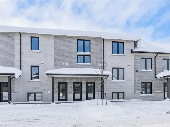 3202 Vivian Line #45, Stratford, ON N5A 0K6