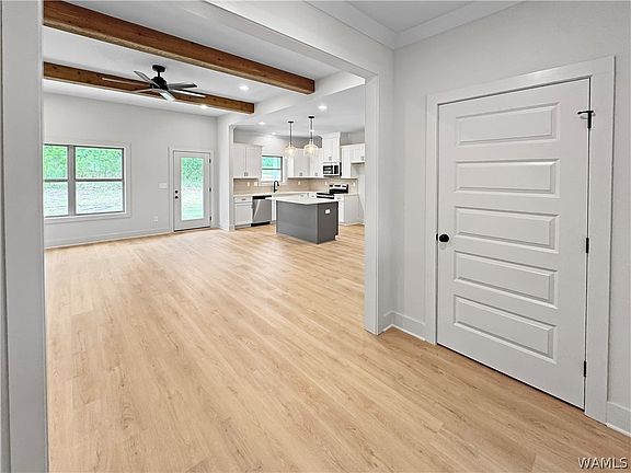 2nd image of 5070 Summerfield Dr E