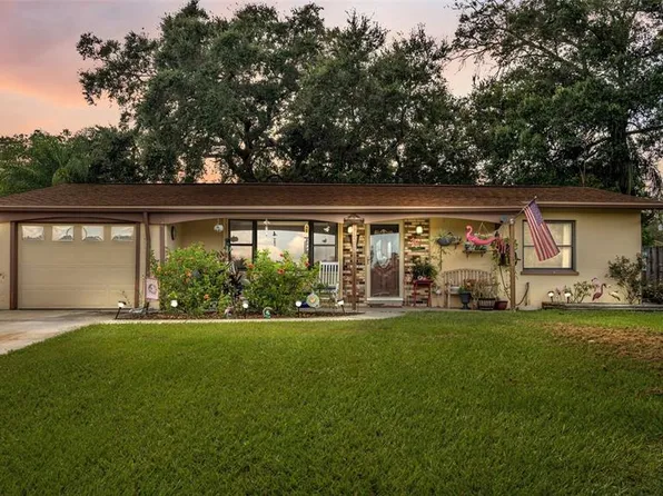 3213 S Hilltop Ave, Lakeland, FL 33803