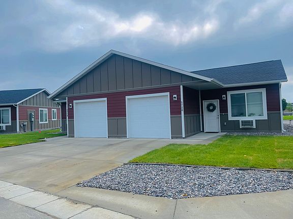 3rd image of 5710 N Mets Way