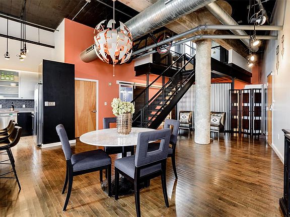 2nd image of 2020 Washington Ave Unit 813