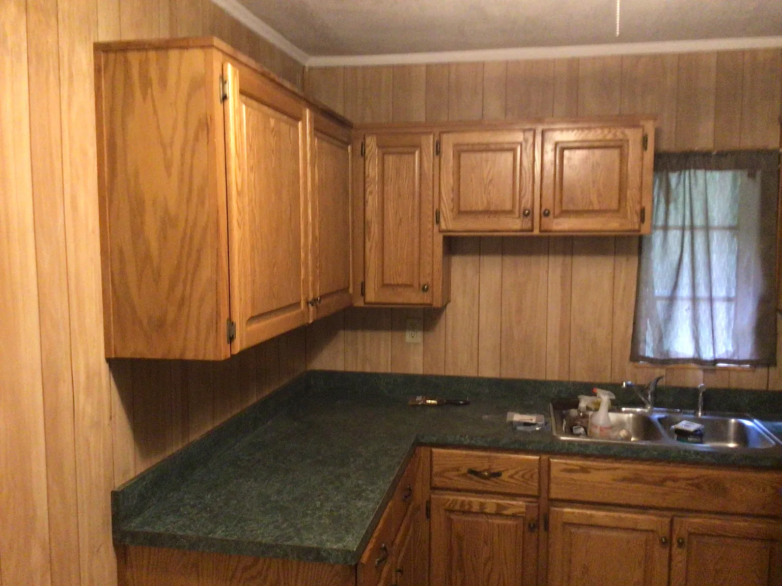 3 bed, 1200 sqft, $1,295 — Photo 3