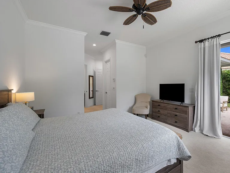2920 Twin Oaks Way — Photo 18