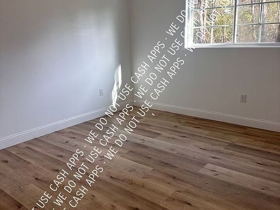 5th image of 1003 Lynn St #A