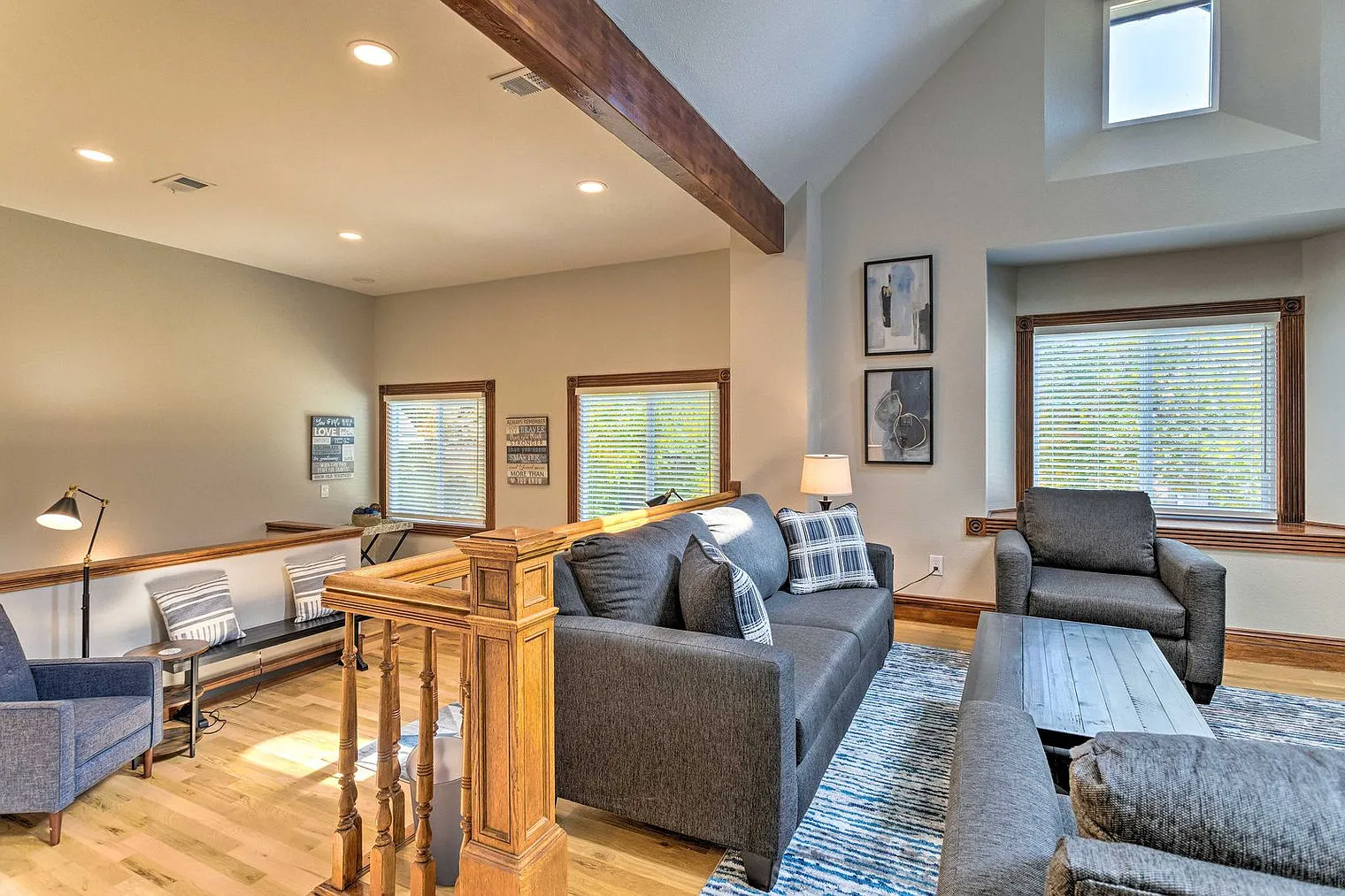 1 bed, 1.0 bath, 1345 sqft, $3,128 — Photo 4