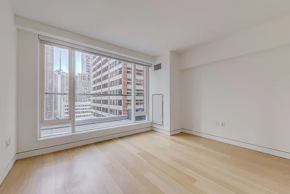 Rented by Lin Pan Realty Group LLC | media 72