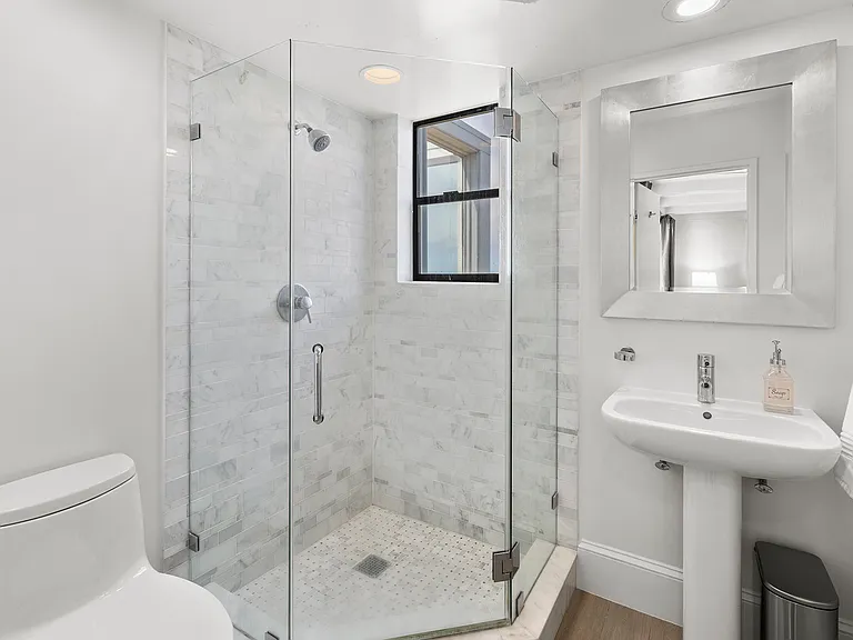 3135 Pacific Ave #6 — Photo 49