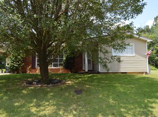 1530 Pennsylvania Ave, Etowah, TN 37331
