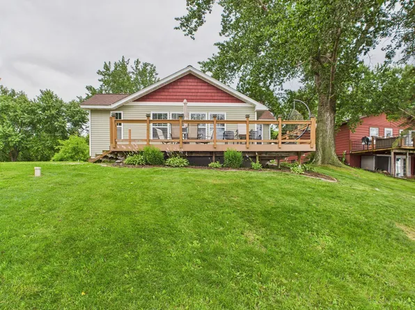 27965 N Shore Dr, Starbuck, MN 56381