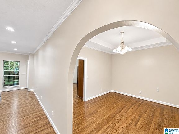5th image of 204 Hazel Creek Trl