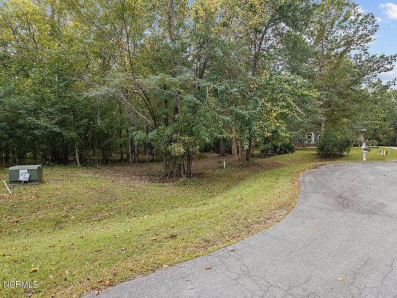 3rd image of 107 Stonewall Circle