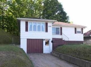 241 Maple St, Niagara, WI 54151