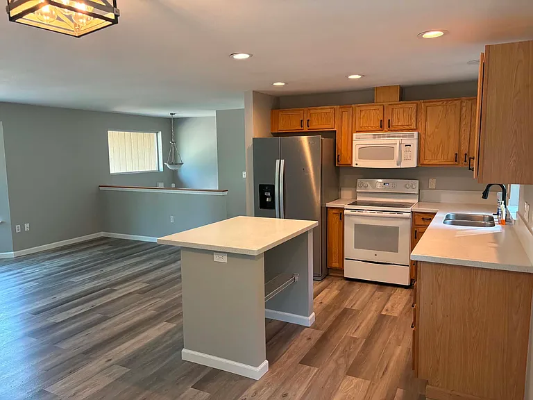 13302 Prairie Ridge Dr E — Photo 15