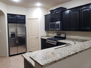 1808 Potrillo Ln, Fort Worth, TX 76131