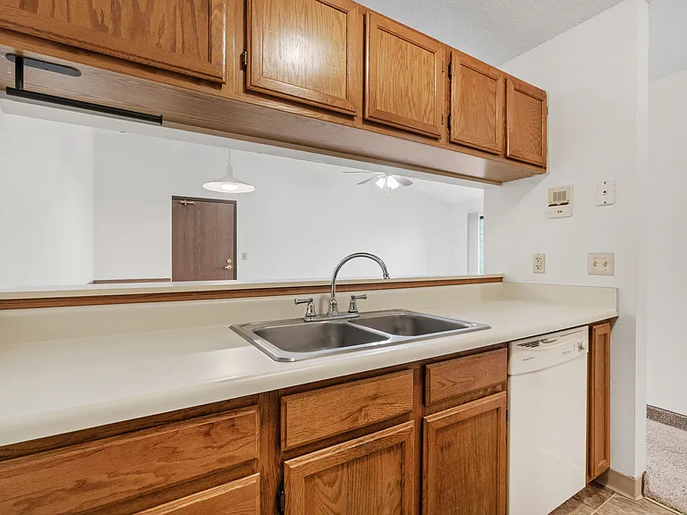 Cascade - 2 Bed / 1 Bath - 900 Sq.Ft.