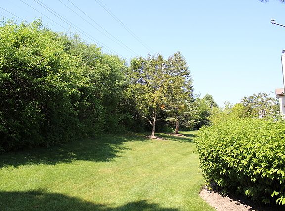 3rd image of 113 W Hamilton Dr #31