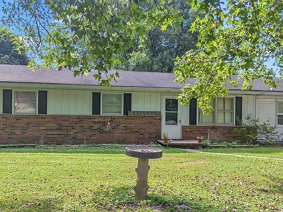 2nd image of 3020 S Highpoint Ln