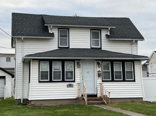 163 Saint Marks Ave, Freeport, NY 11520